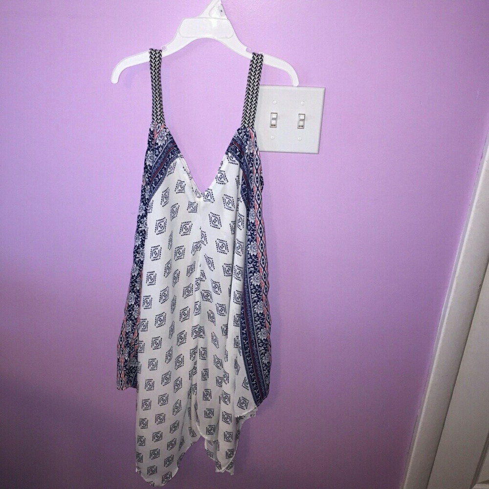 Maurices white and navy blue dress size small